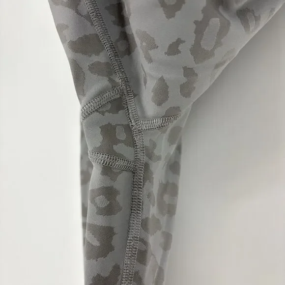 Beyond Yoga Grey Leopard Leggings XS - Picture 7 of 9